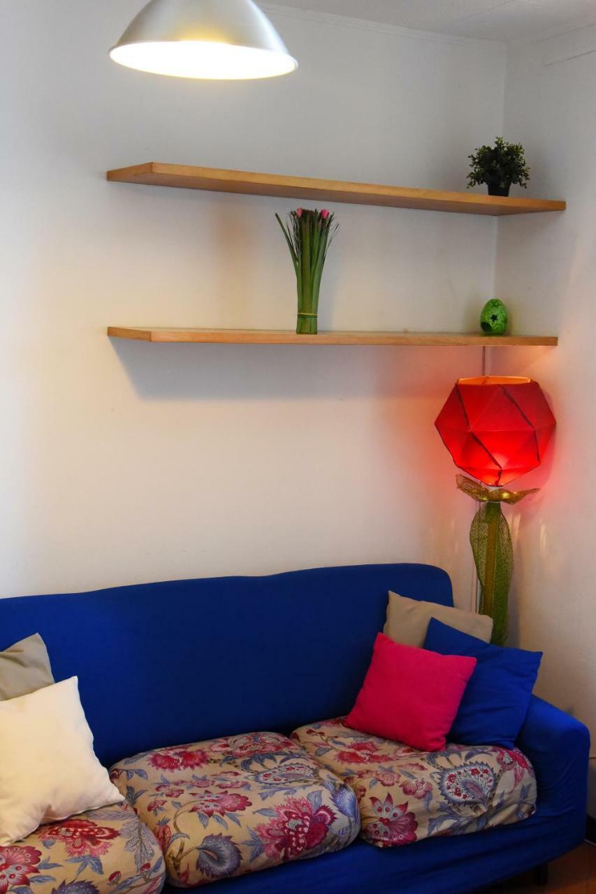Апартаменти Cozy Garden Retrait Варенна Екстер'єр фото